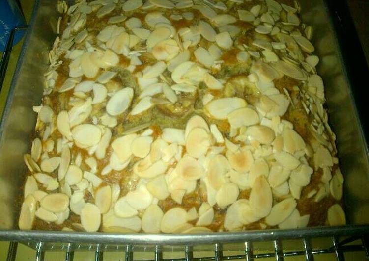 35. Banana Cake ala Farah Quinn