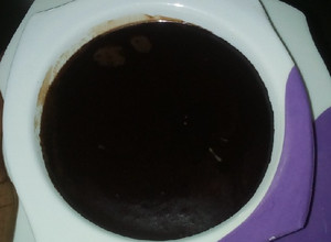 A picture of Chocolate Syrup.
