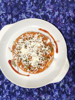 પીઝા (Pizza Recipe In Gujarati) રેસીપી મુખ્ય ફોટો