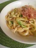Quick & Easy Yaki Udon with Bonito Flakes and Cheese