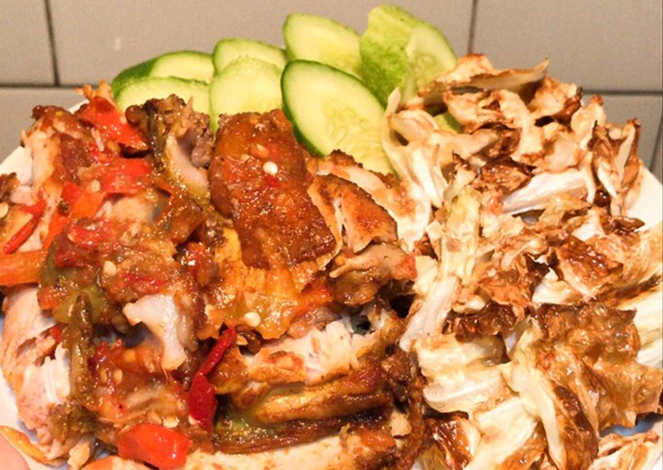 Ayam Penyet ‘Mas Kobis’