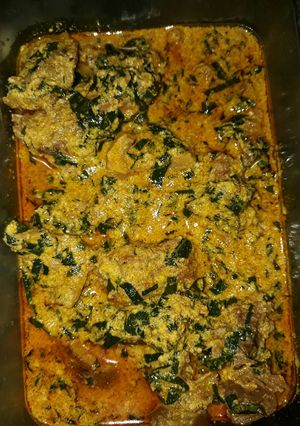 A picture of Egusi soup.