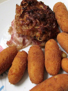 Sajtos burgonyakrokett (Gluténmentesen is) recept fotója