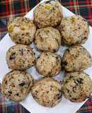 Cơm nắm rong biển, cá ngừ ngâm dầu