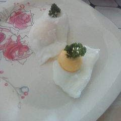 A picture of Poached eggs.