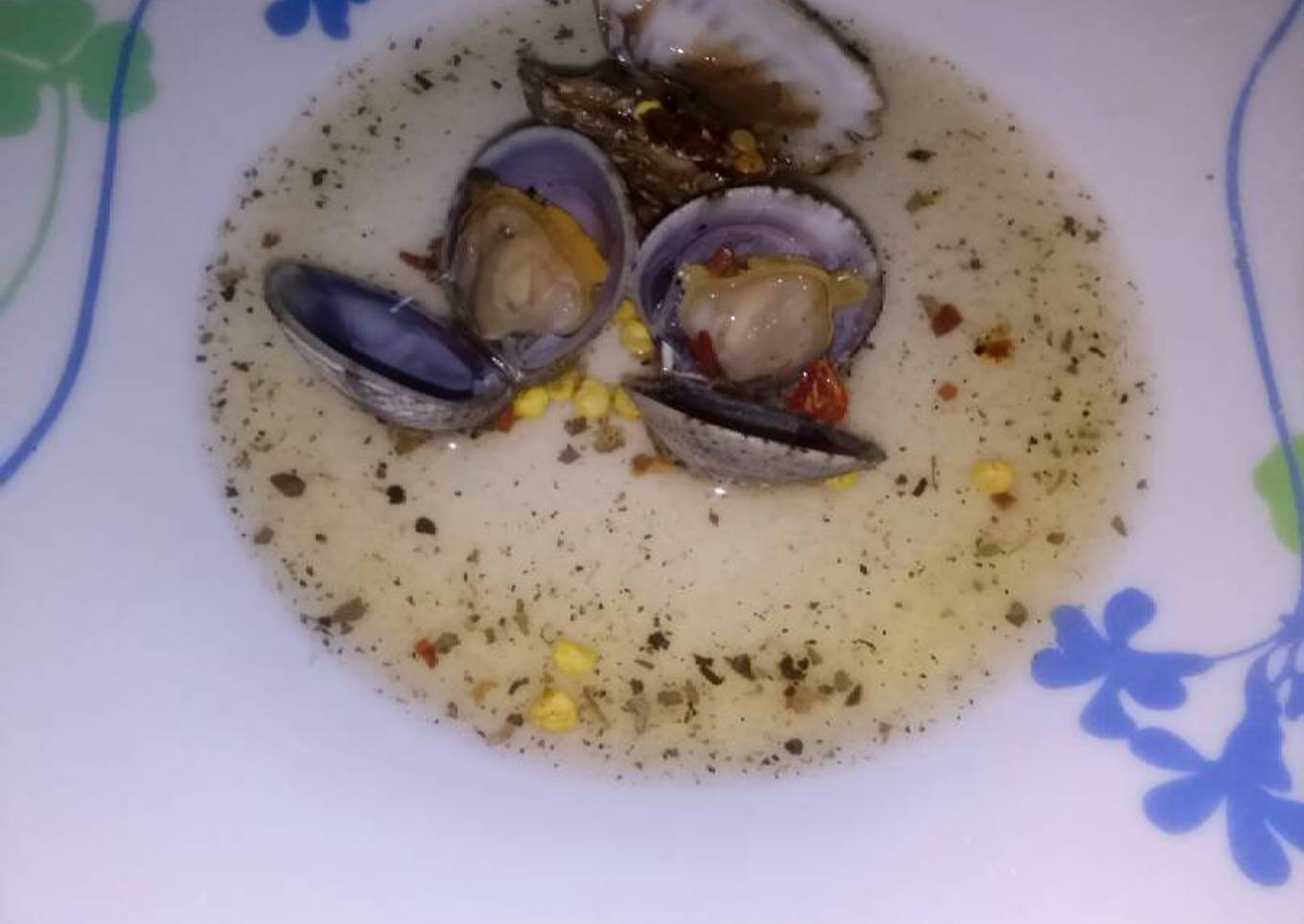 Mussels with hot sauce