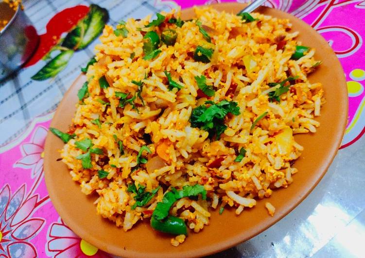 Egg bhurji schezwan fry rice