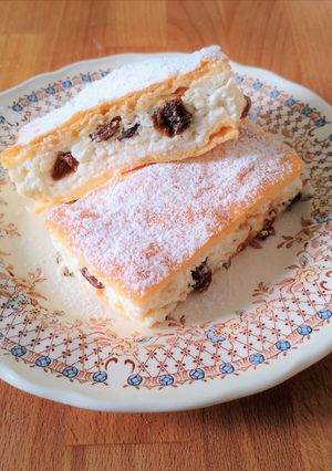 Egyszerű túrós pite recept fotója