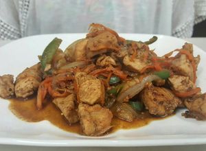 Una foto de Chopsuey de pollo