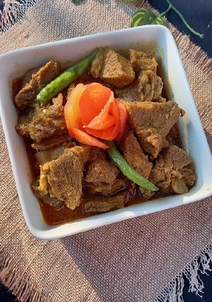 খাসির ভুনা মাংস রেসিপির প্রধান ছবি