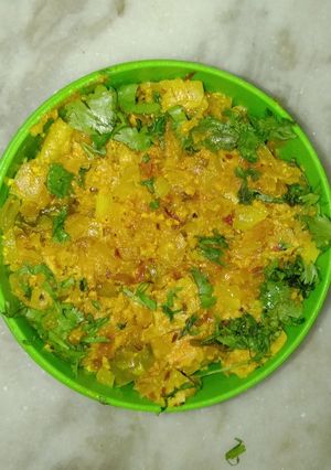 A picture of Dahi papad.