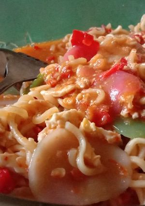 Foto resep Seblak Muka Dua, sederhana ala anak kost