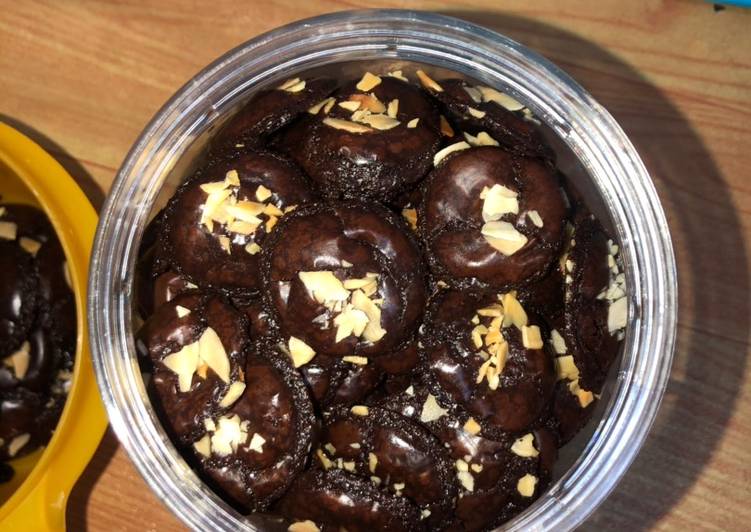 Recipe of Quick Brownies cookies