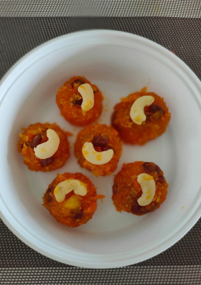 கேரட் லட்டு செய்முறை முக்கிய புகைப்படம்