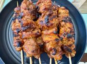 A picture of bbq chicken thigh