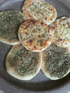صورة لوصفة ميني بيتزا وزعتر