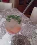 Limonada con pomelo