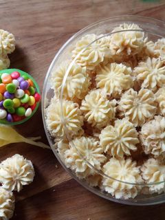 Foto resep Sagu keju // aslinya semprit keju