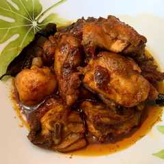 รูปของ Ayam bumbu kecap pedas manis