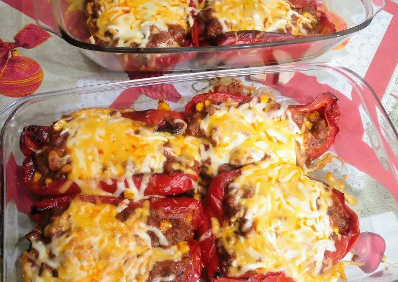 Pimientos rellenos de carne picada