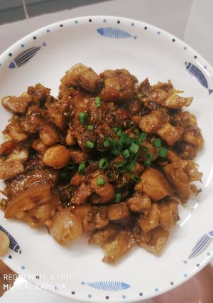 Hình của món Thịt kho sả ruốc 15 phút.