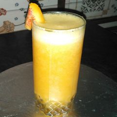 A picture of Peach juice.