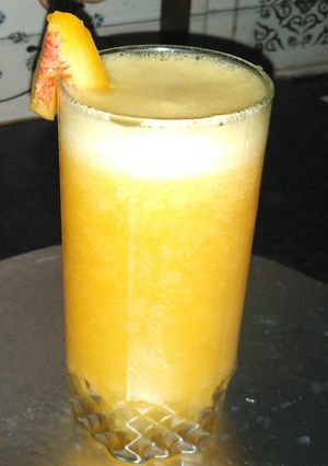 A picture of Peach juice.
