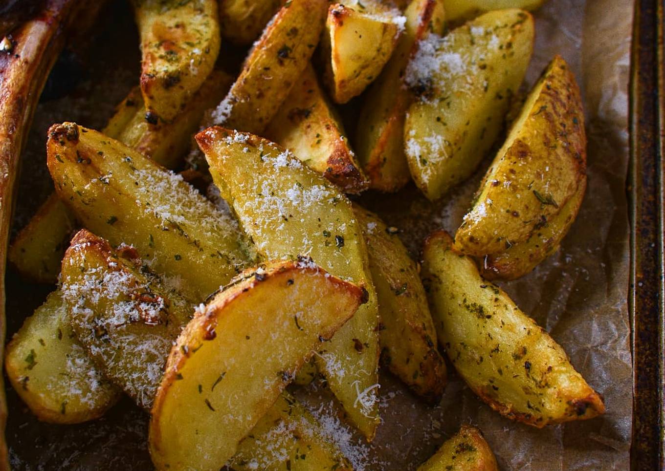 Baked Herby Parmesan & Garlic Chips