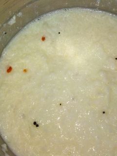 தயிர் சாதம் (Thayir saatham recipe in tamil) செய்முறை முக்கிய புகைப்படம்