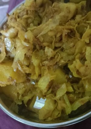 पत्ता गोभी की सब्जी(patta gobhi ki sabzi recipe in hindi) रेसिपी मुख्य फोटो