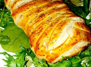 Une photo de 🍽 Tresse feuilletée au thon 🍽