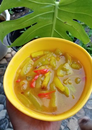 Foto resep Sayur timun kuah kuning