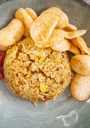 A picture of Nasi Goreng Kampung (Kampung Fried Rice).