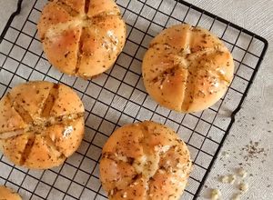 Foto resep Korean Cream Cheese Garlic Bread