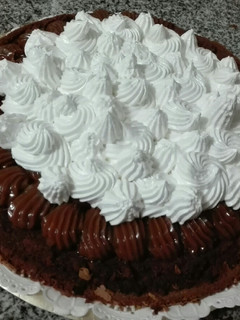 Una foto de Torta húmeda de chocolate