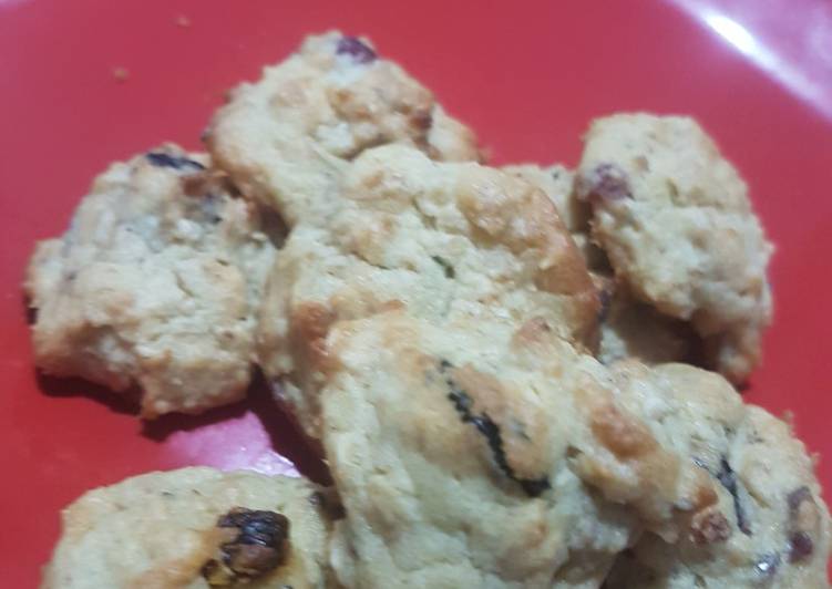 DEBM Cranberry Scones