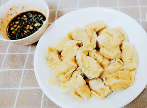 眷村風味水餃沾醬 的食譜成品照片