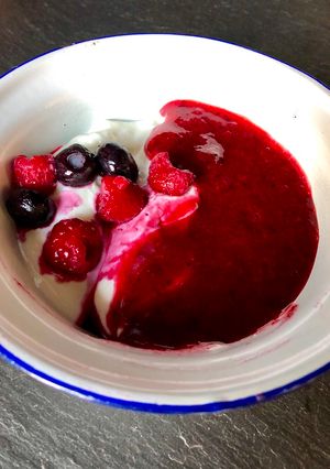 Une photo de Coulis de fruits rouges