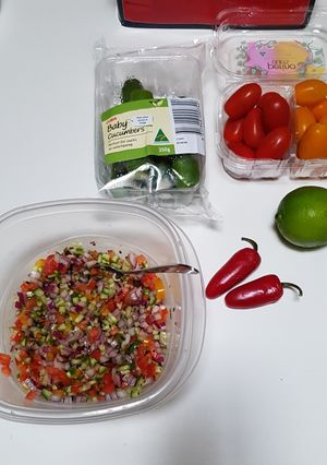 A picture of Pico De Gallo.