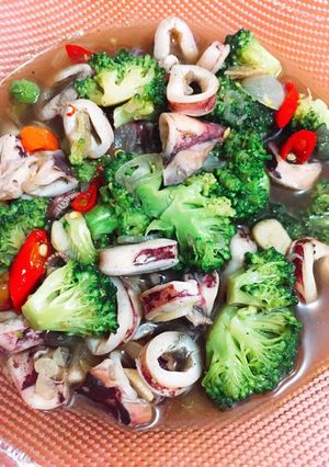 Foto resep Cumi Brokoli