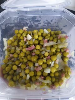 Una foto de Guisantes con jamón