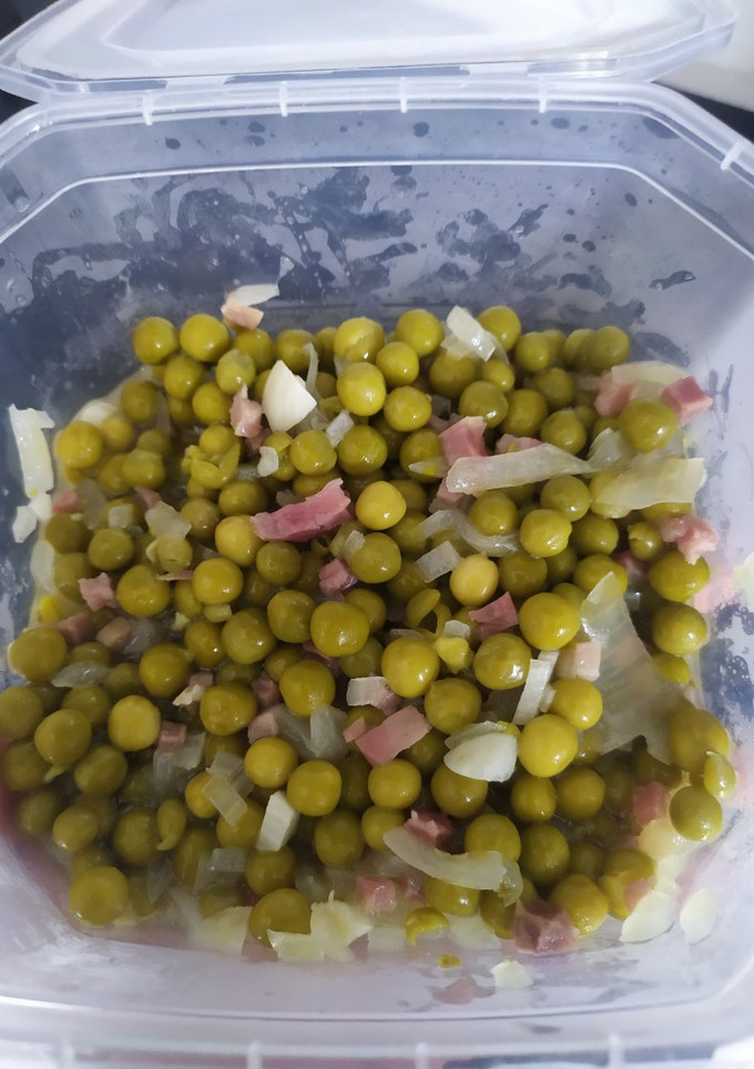 Una foto de Guisantes con jamón