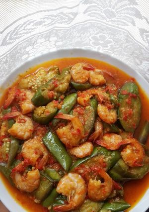 Foto resep Balado udang terong ijo