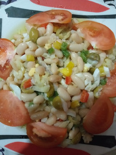 Una foto de Esqueixada de bacalao