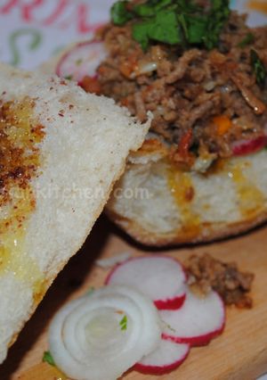A picture of Pan fried minced kebab.