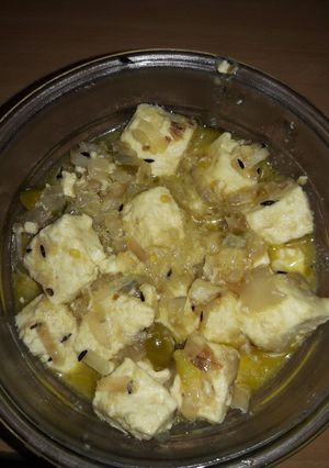A picture of Dahi Paneer.