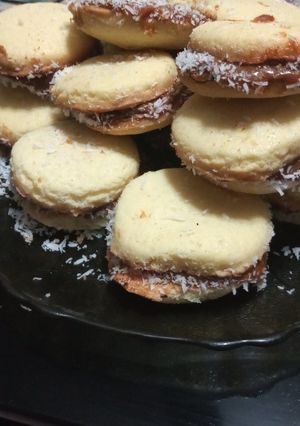 Una foto de Alfajores de maicena caseros