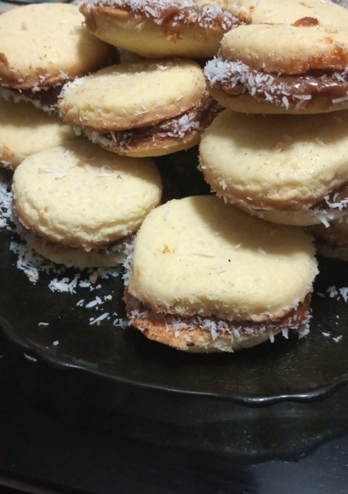 Una foto de Alfajores de maicena caseros