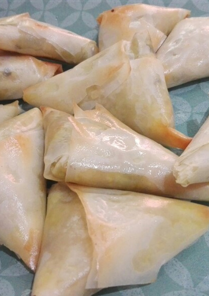 Una foto de Samosas de pollo