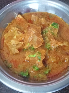 ஆட்டுக்கறி உருளைக்கிழங்கு குருமா செய்முறை முக்கிய புகைப்படம்
